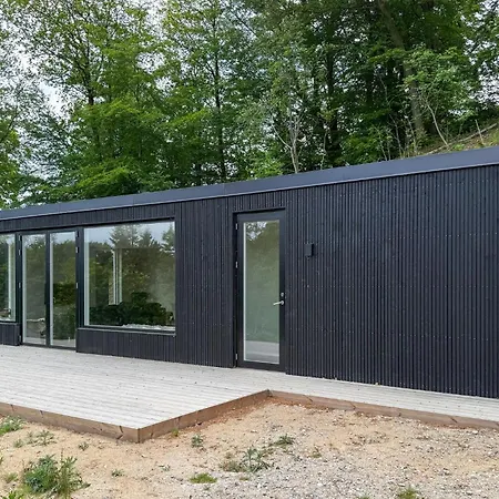 3 Bedroom Cozy In *